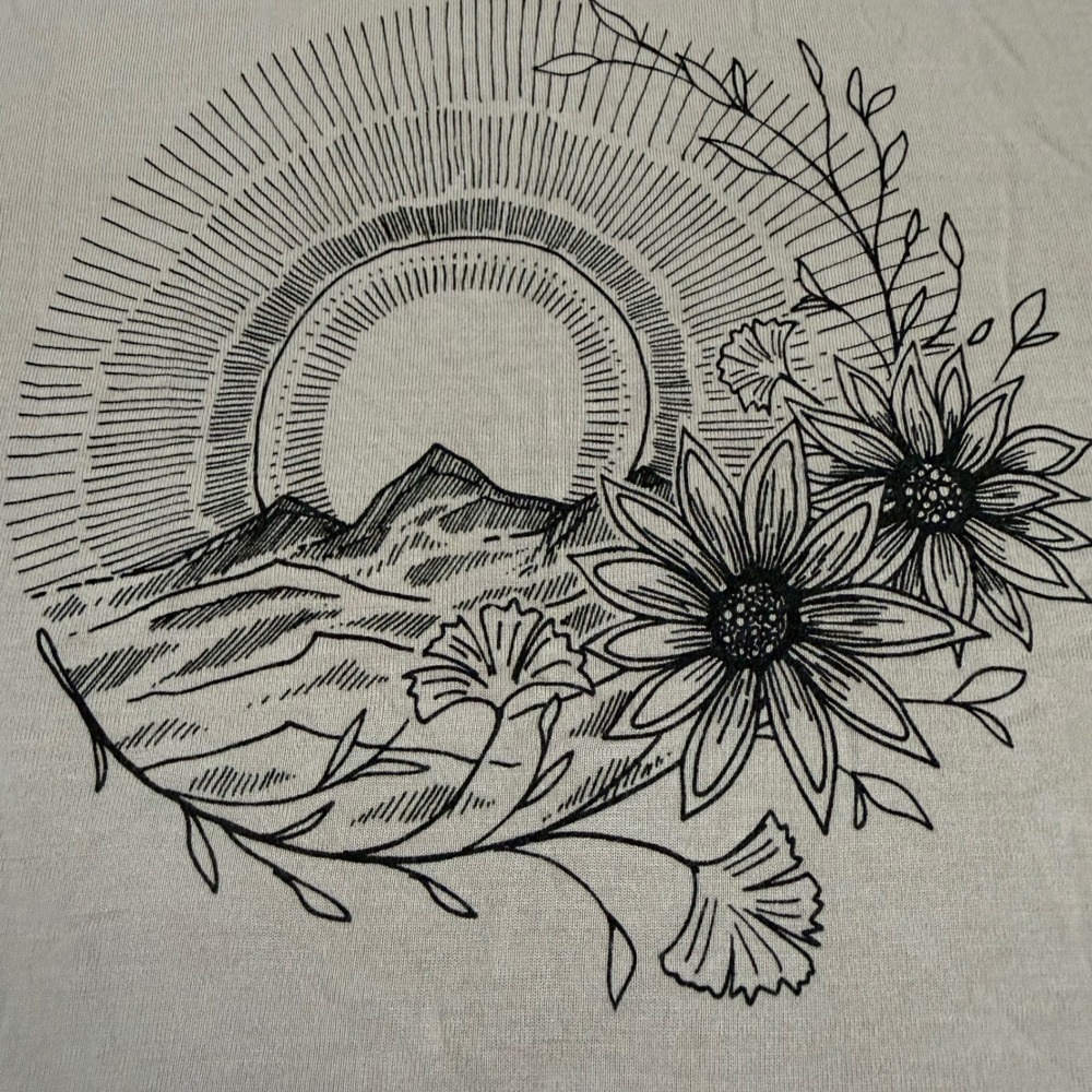 Womens L taupe tank top Mountain Sunflower earthy gorpcore lightweight